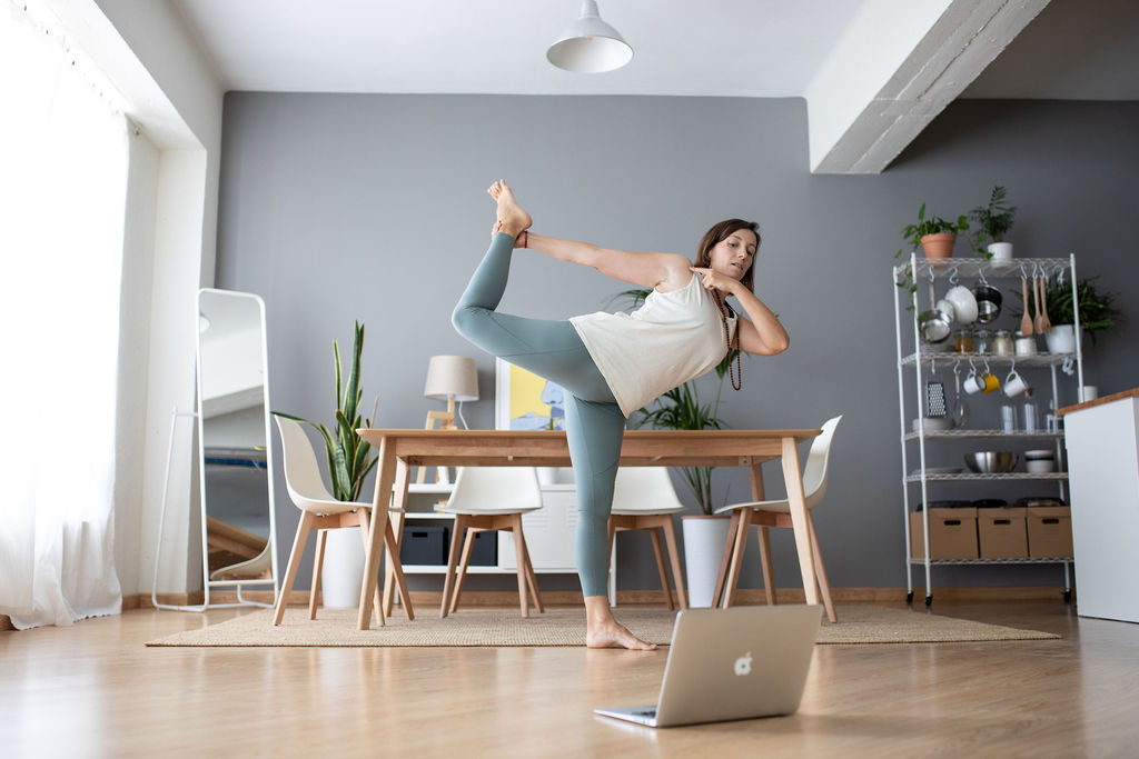 nuria parera clases yoga online